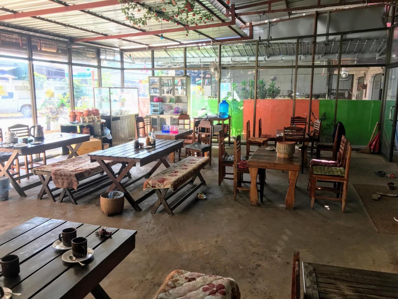 Soutchai Hostel And Tour Company 빡세 외부 사진