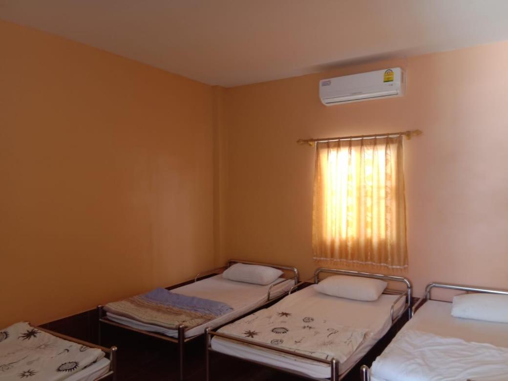 Soutchai Hostel And Tour Company 빡세 외부 사진
